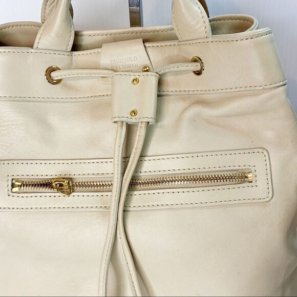 Fairchild Baldwin Rucksack in Stone Backpack - Picture 6 of 12